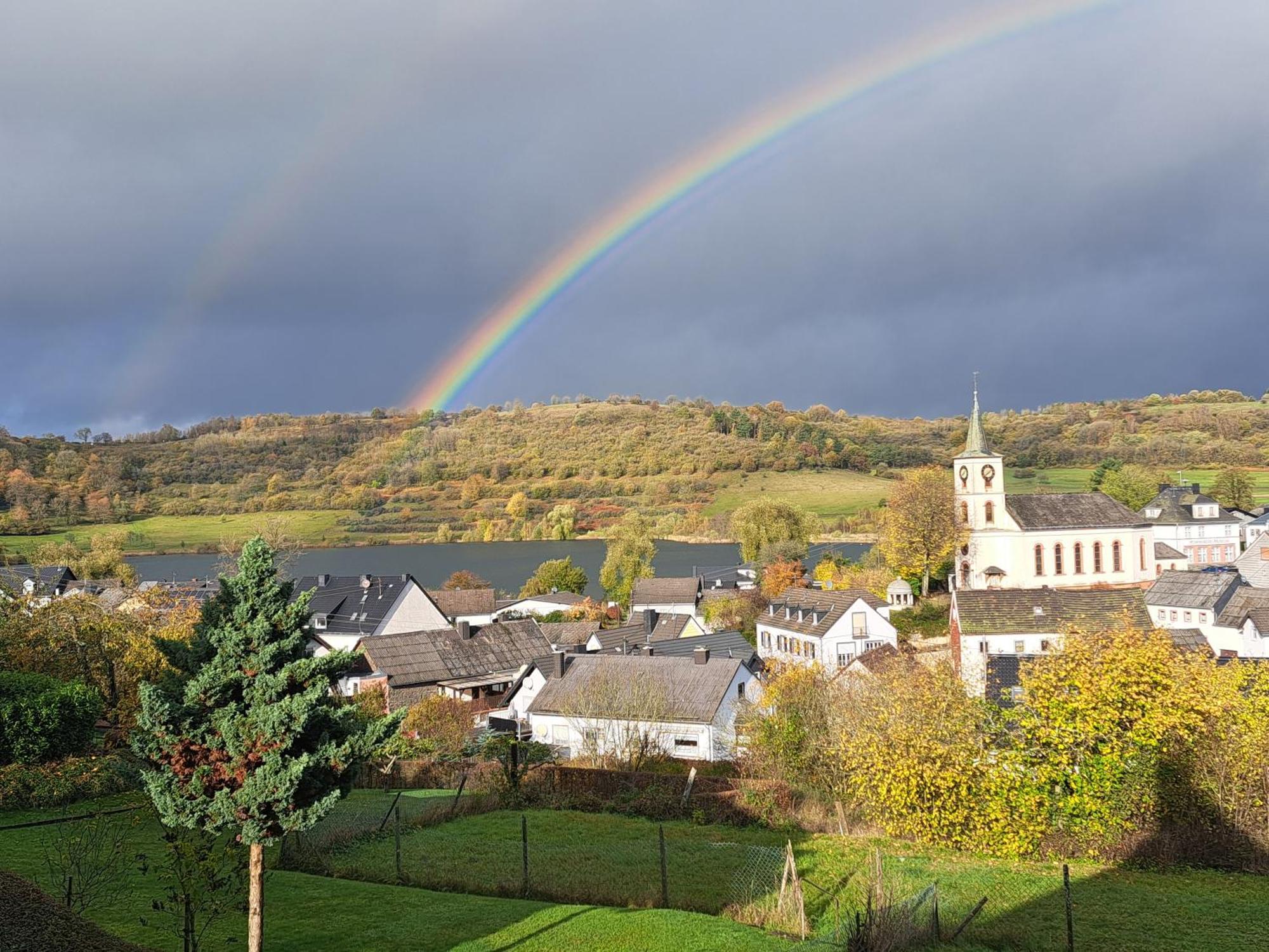 Haus Mit Idyllischem Seeblick シャルケンメーレン エクステリア 写真